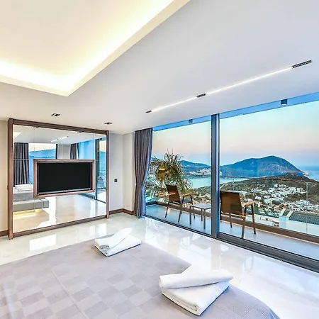 Escala Views * Kalkan
