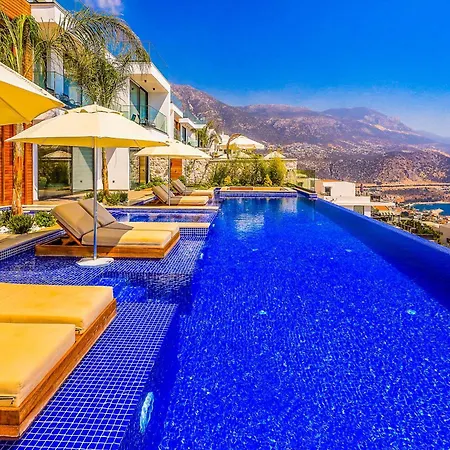 Escala Views * Kalkan