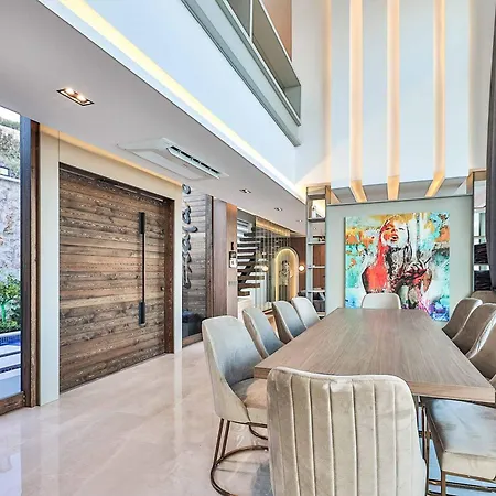 וילה Escala Views *
